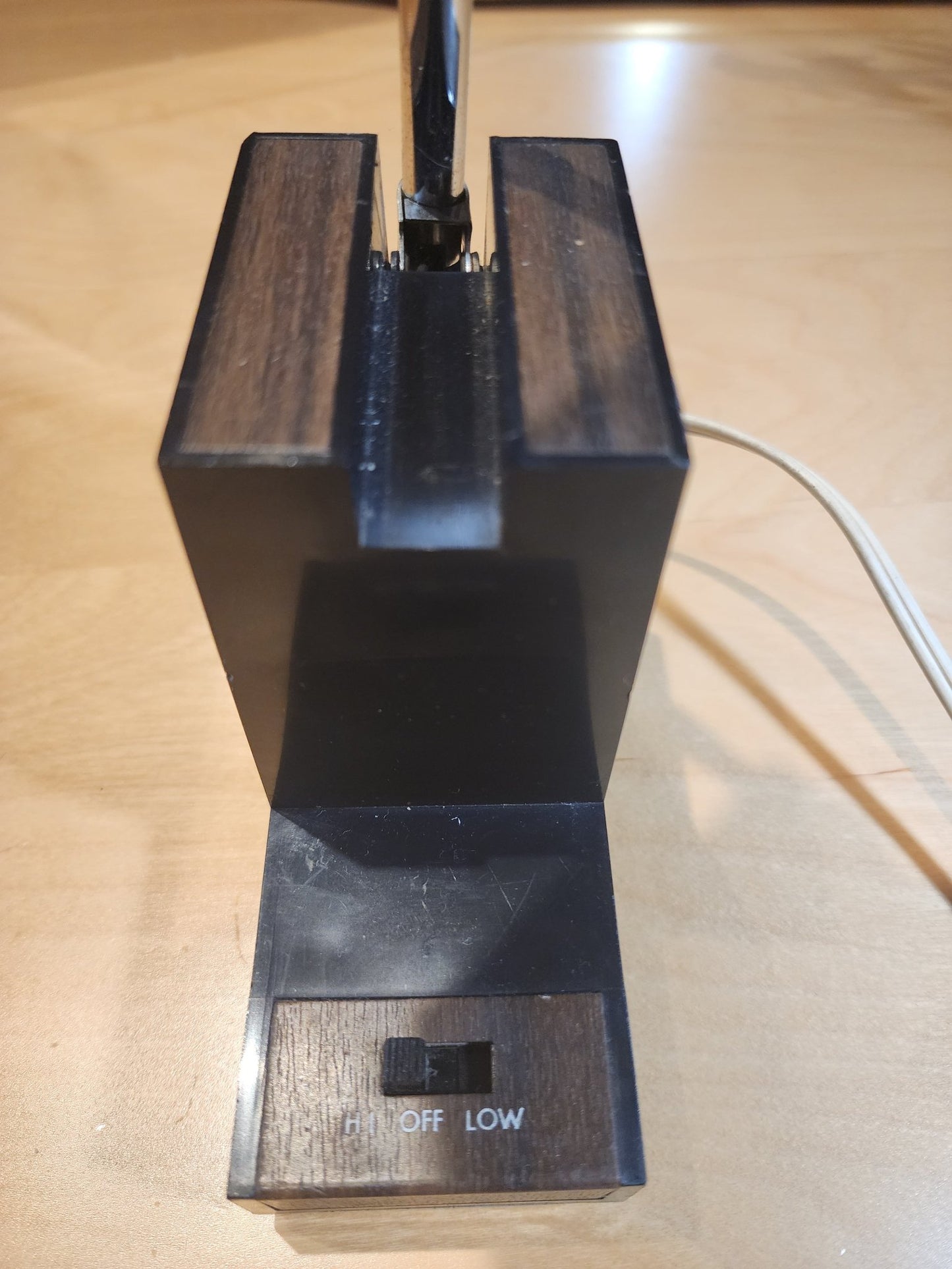 Hamilton Industries Mid - Century Folding Desk Lamp (1960s) - MCMODSTORE