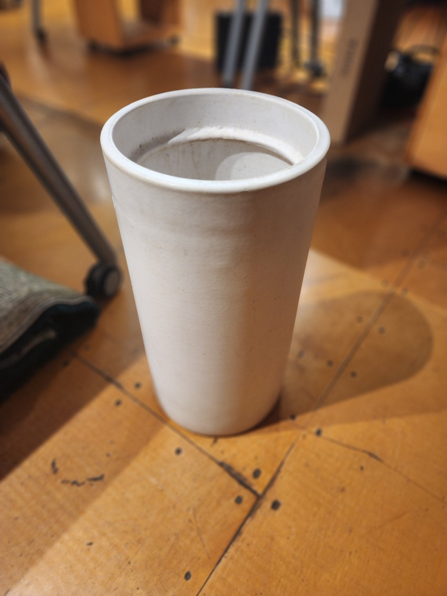 Iconic Tall Mid - Century Vases by Gainey Ceramics - 2 - MCMODSTORE